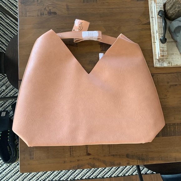 Blush Pink (p)leather Tote. Brand New w/tags - Picture 5 of 5